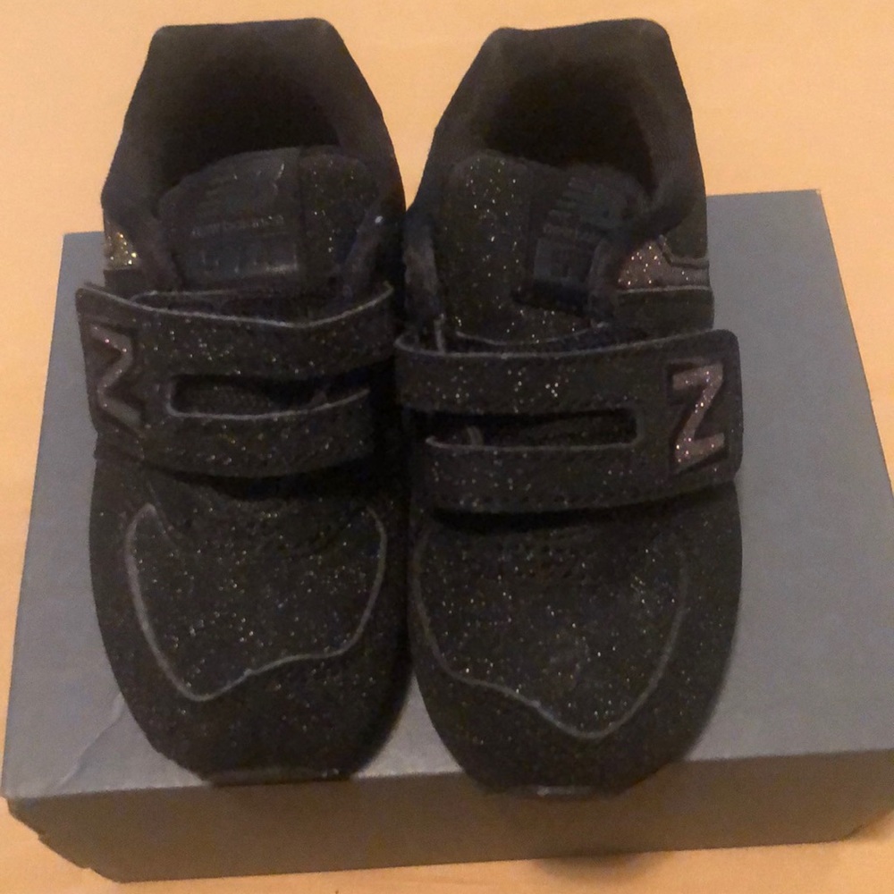Toddler/infants New balance sneakers